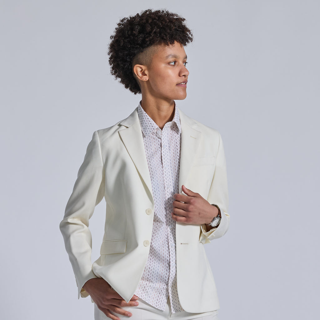 Ivory blazer with matching ivory buttons by Kirrin Finch. Color: Ivory