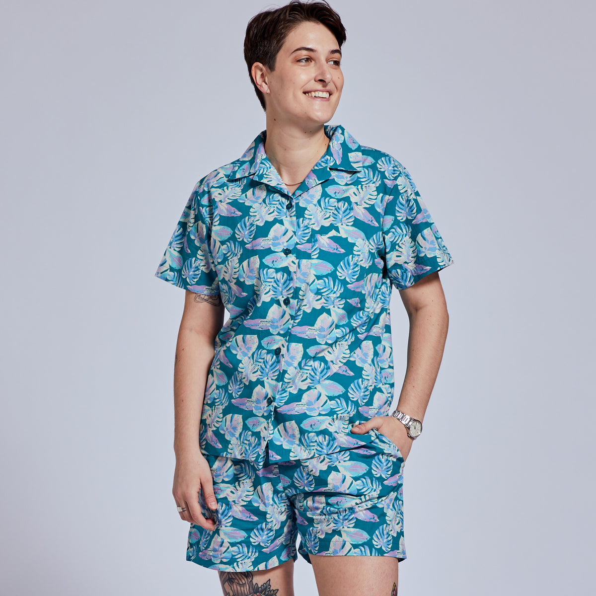 Palm Print Cabana Set for non-binary persons. Color: Palm