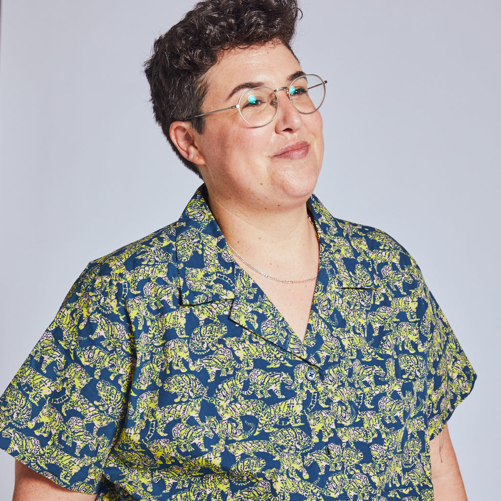Women and non-binary Camp Shirt in Tiger Print. Color: Tiger
