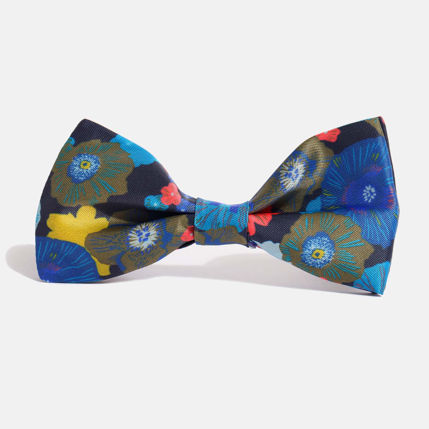 Womans floral bow tie. Color: Blue Floral