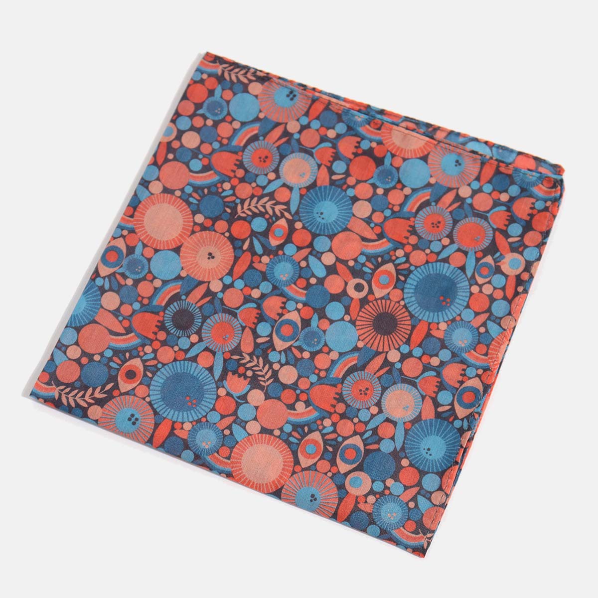 Pocket square. Color: Lisa C Floral